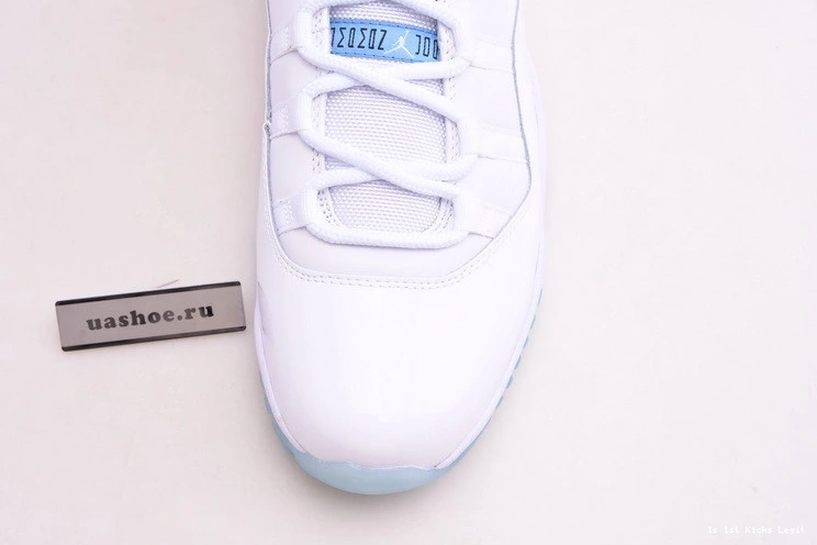 Air Blue“  AV2187-117 Jordan Low”Legend  11  1117